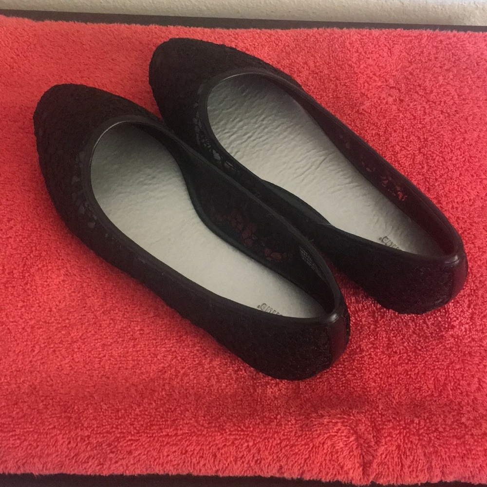 Black Lace Slip-ons